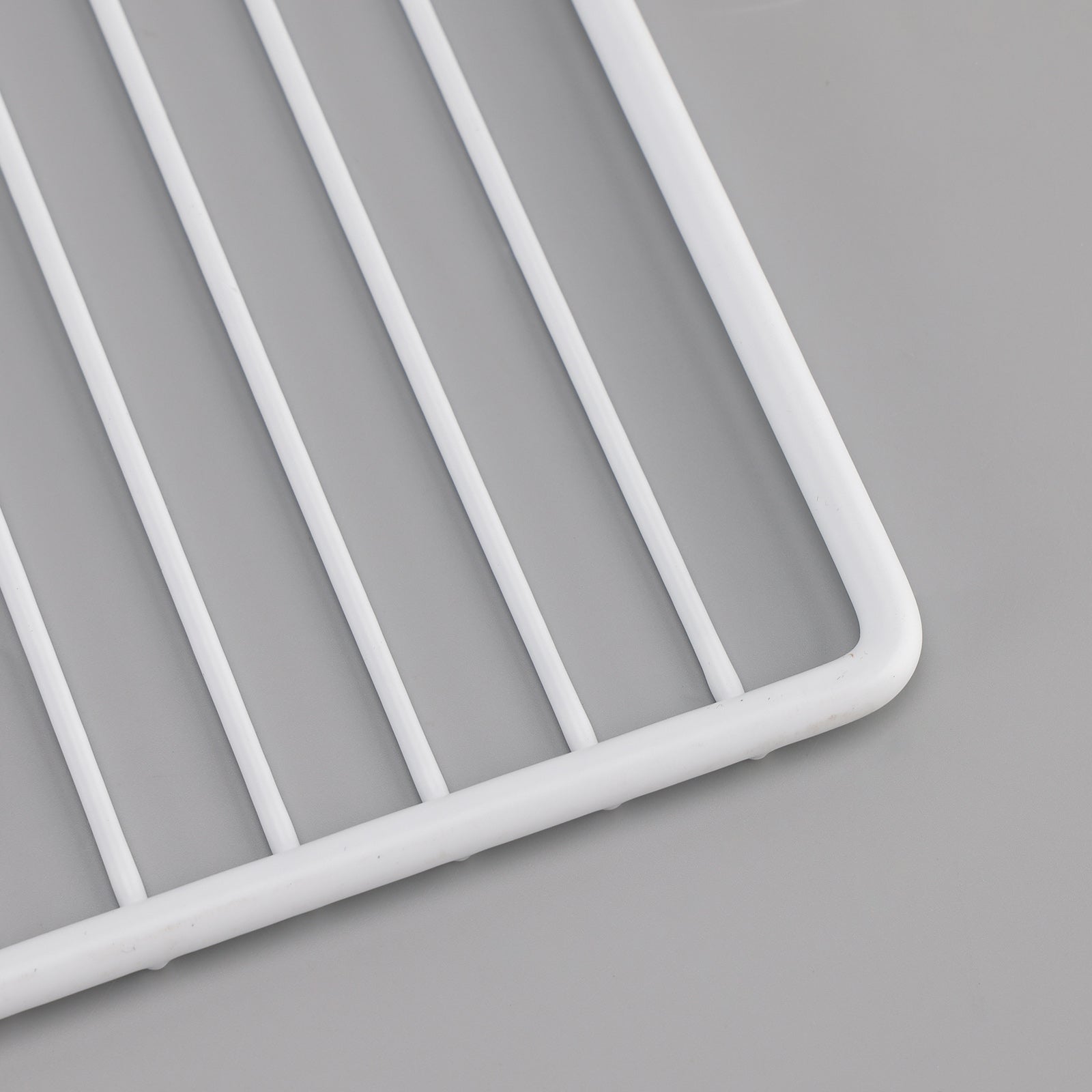 2932627025 RV Refrigerator Freezer Wire Shelf