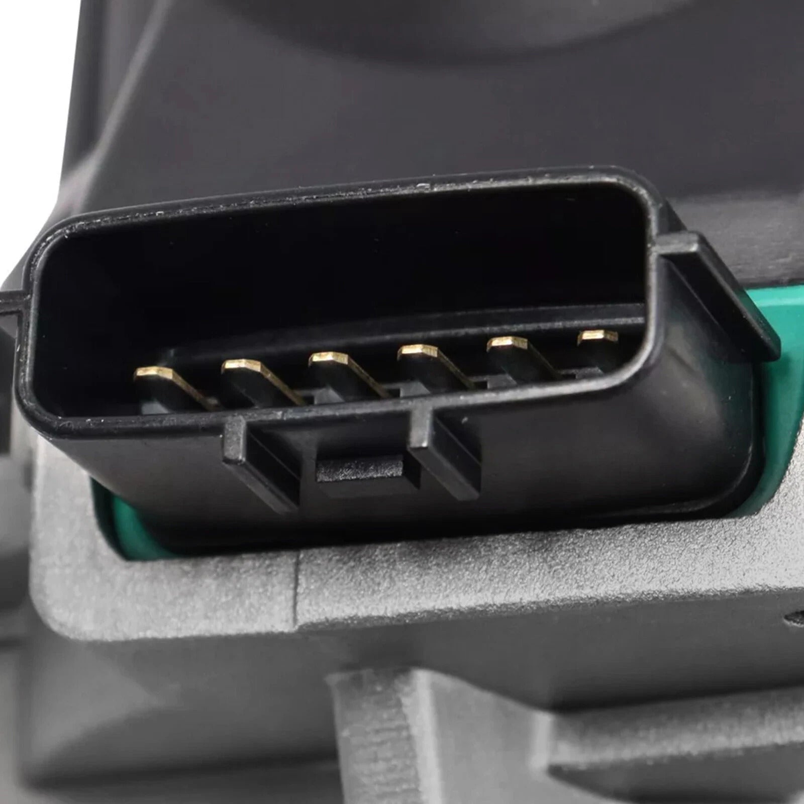 2000-2004 Nissan Xterra L4 2.4L Petrol with Cap & Rotor Ignition Distributor w/ Cap & Rotor 221003S500 8458421