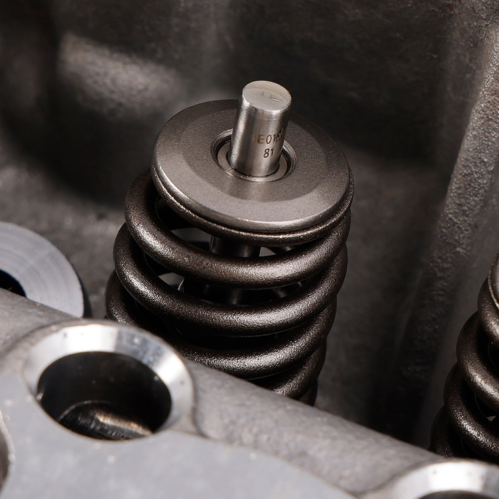 아우디 CYAA CJZ CJZA CJZB CJZC CJZD CYV CYVA CYVB CYVC CYVD 실린더 헤드 밸브 1.2 TSI EA211 04E103064L