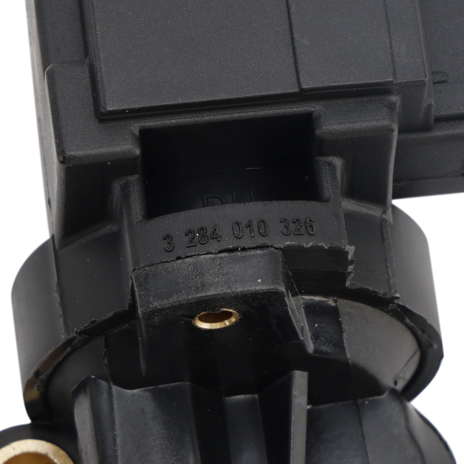 Idle Regulator Idle Actuator 0280140575 For BMW 3 Series E36 E46 1999-2005