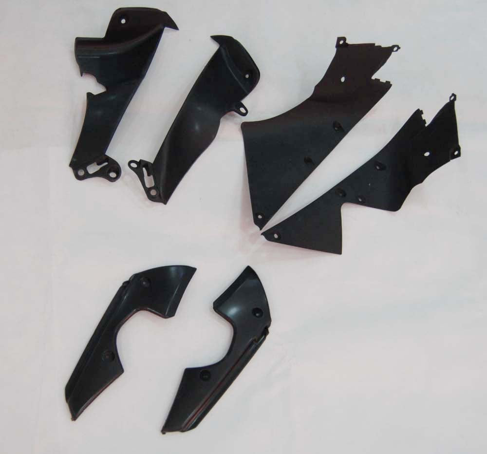 Fairings 2009-2011 Yamaha YZF-R1 Red Black Santander Bank R1 Generic