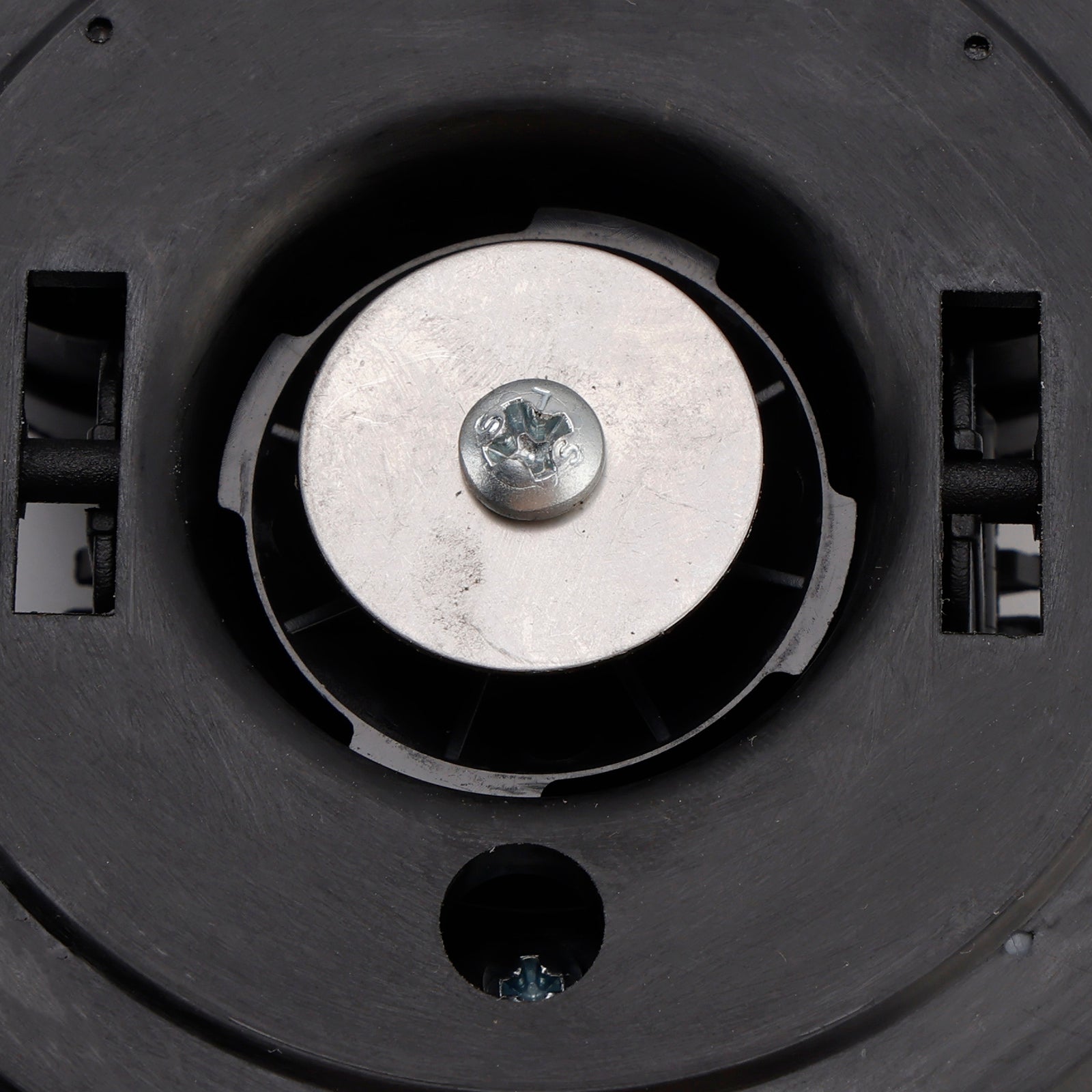 924-415 Mirror Motor Driver or Passenger Side for Ford F150 Truck