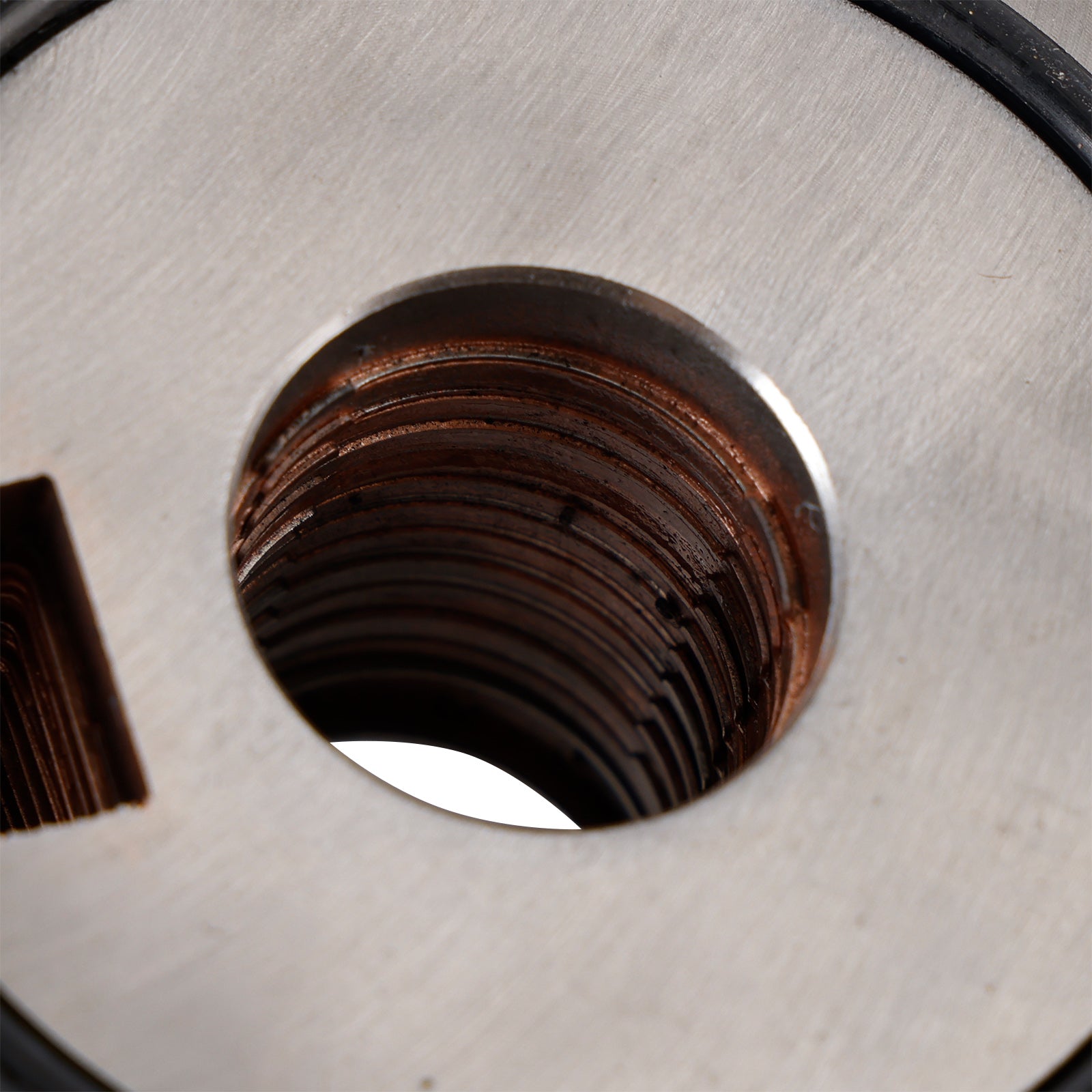 1996-2004 TOYOTA Tacoma A/T 3.4L V6 5VZ 5VZ-FE Oil Cooler 15710-62050 1571062050