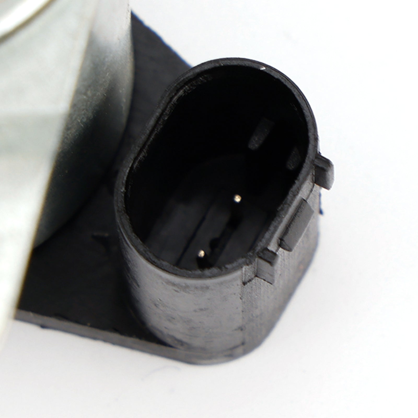 Oil Control Valve Timing VVT Solenoid 36002688 For Volvo C30 C70 S40 V60 V70