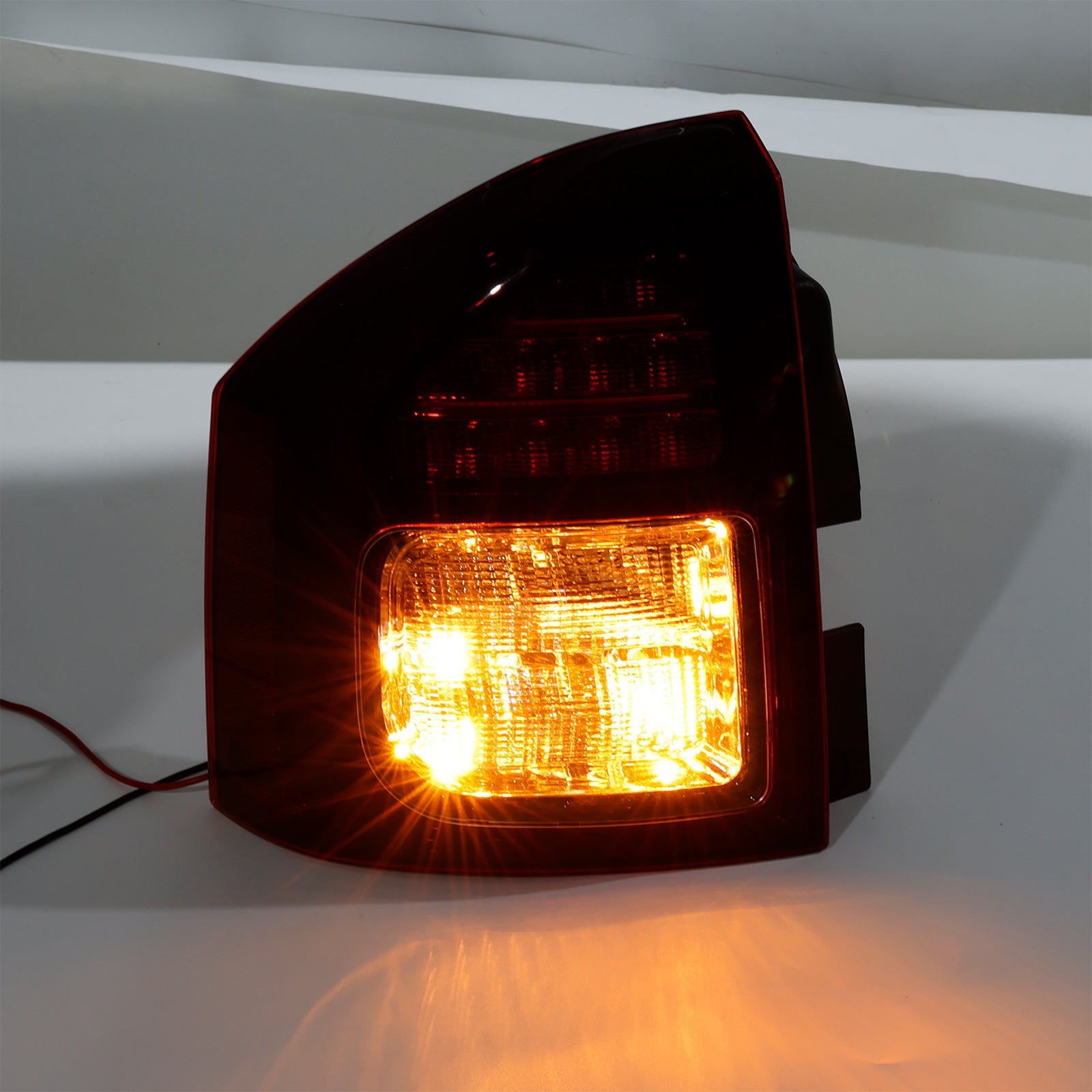 Left Rear Tail Light Rear Lamp Assembly For Jeep Compass 2014-2017