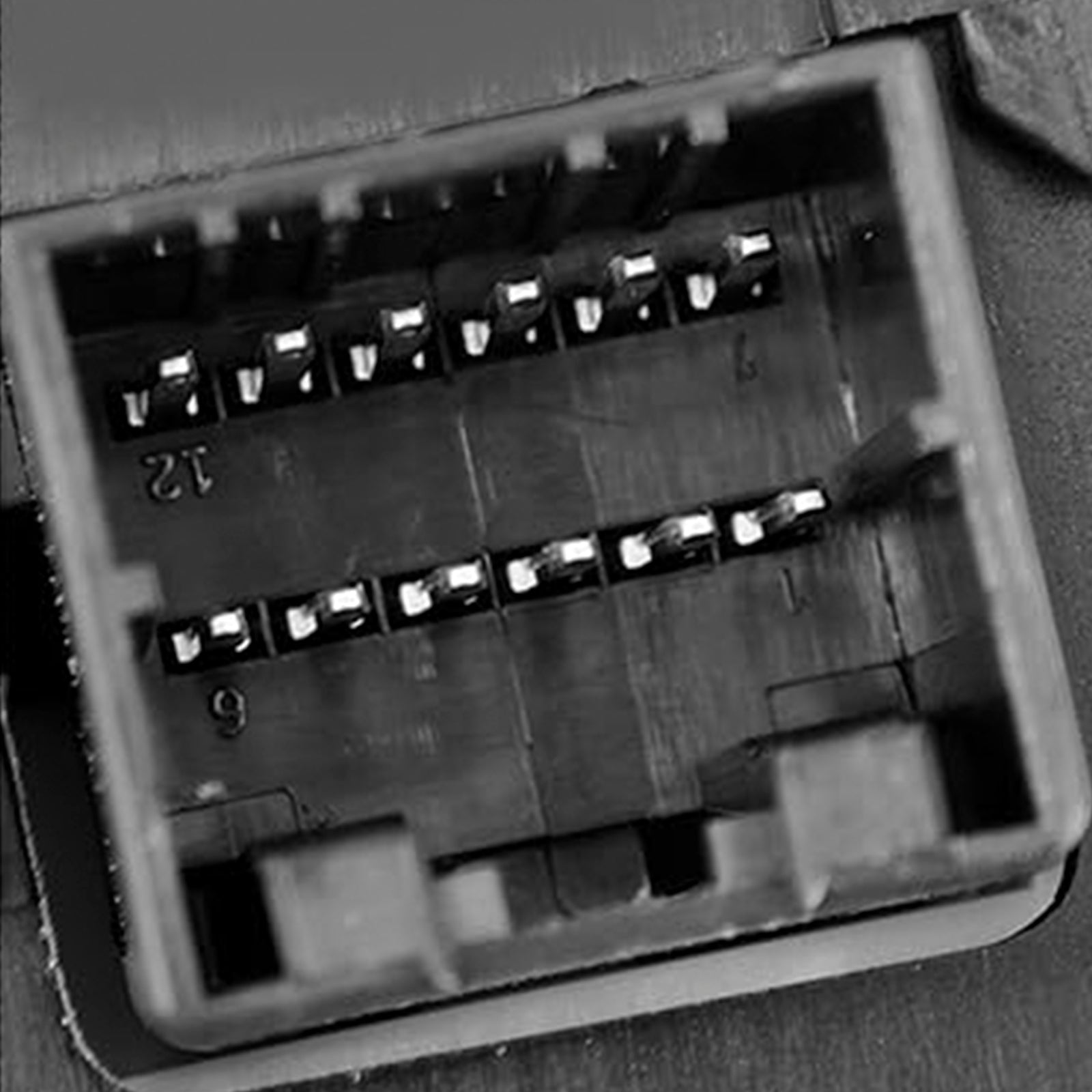 Grand Caravan, Journal, Town Country Wireless Ignition Node Module with two keys 68210156AB 05026149AG