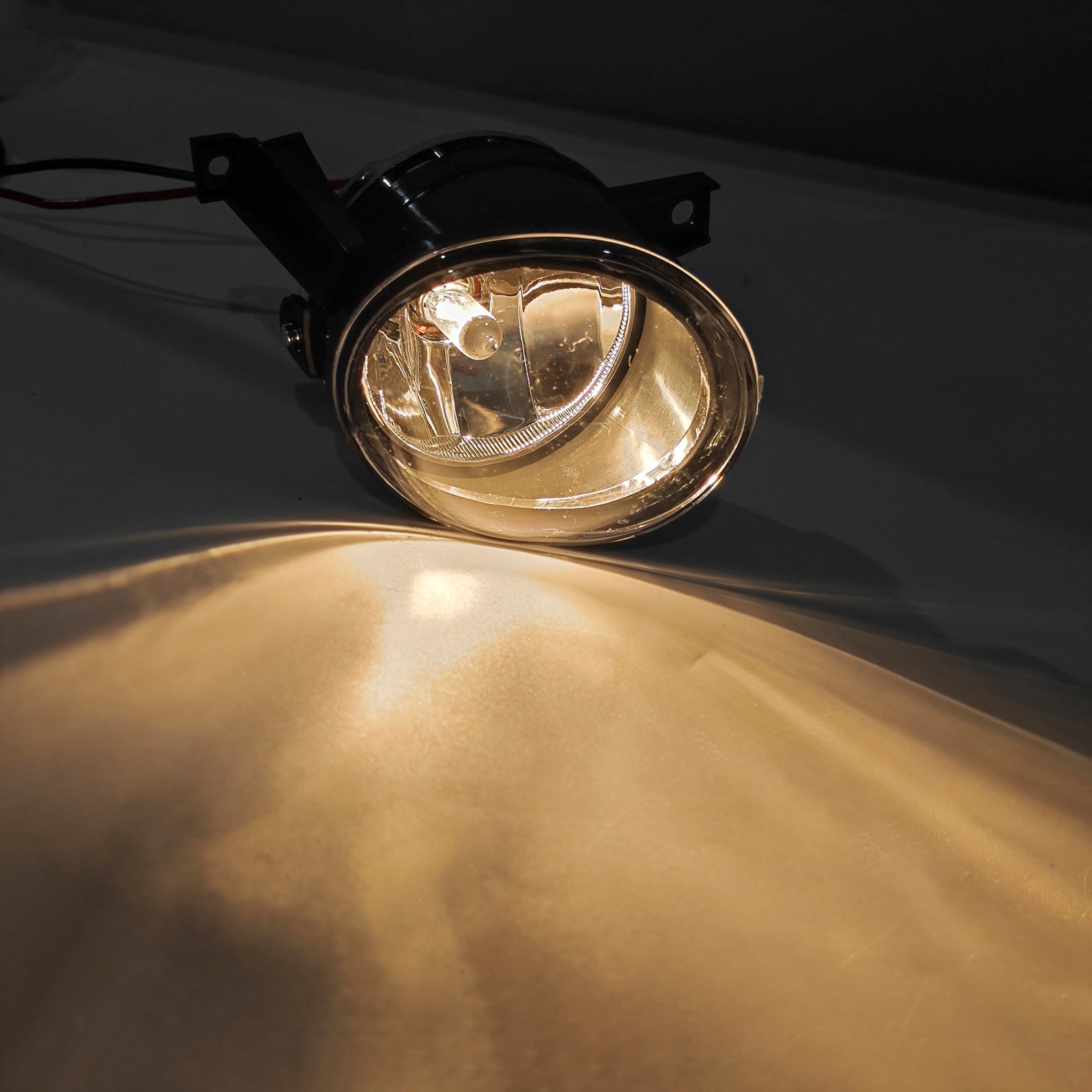 1 Pcs Front Left Fog Light &nbsp;For Volkswagen Polo 2010-2014 Tiguan 2008-2011