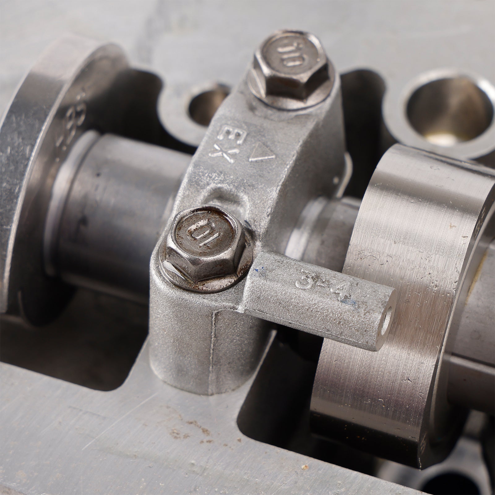 2012-2013 Kia Rio EX 1.6L 2012-2016/Soul 2u 2.0L Cylinder Head Assembly Hyundai KIA G4FJ Engine 1.6L G4FJ 22100-2B720