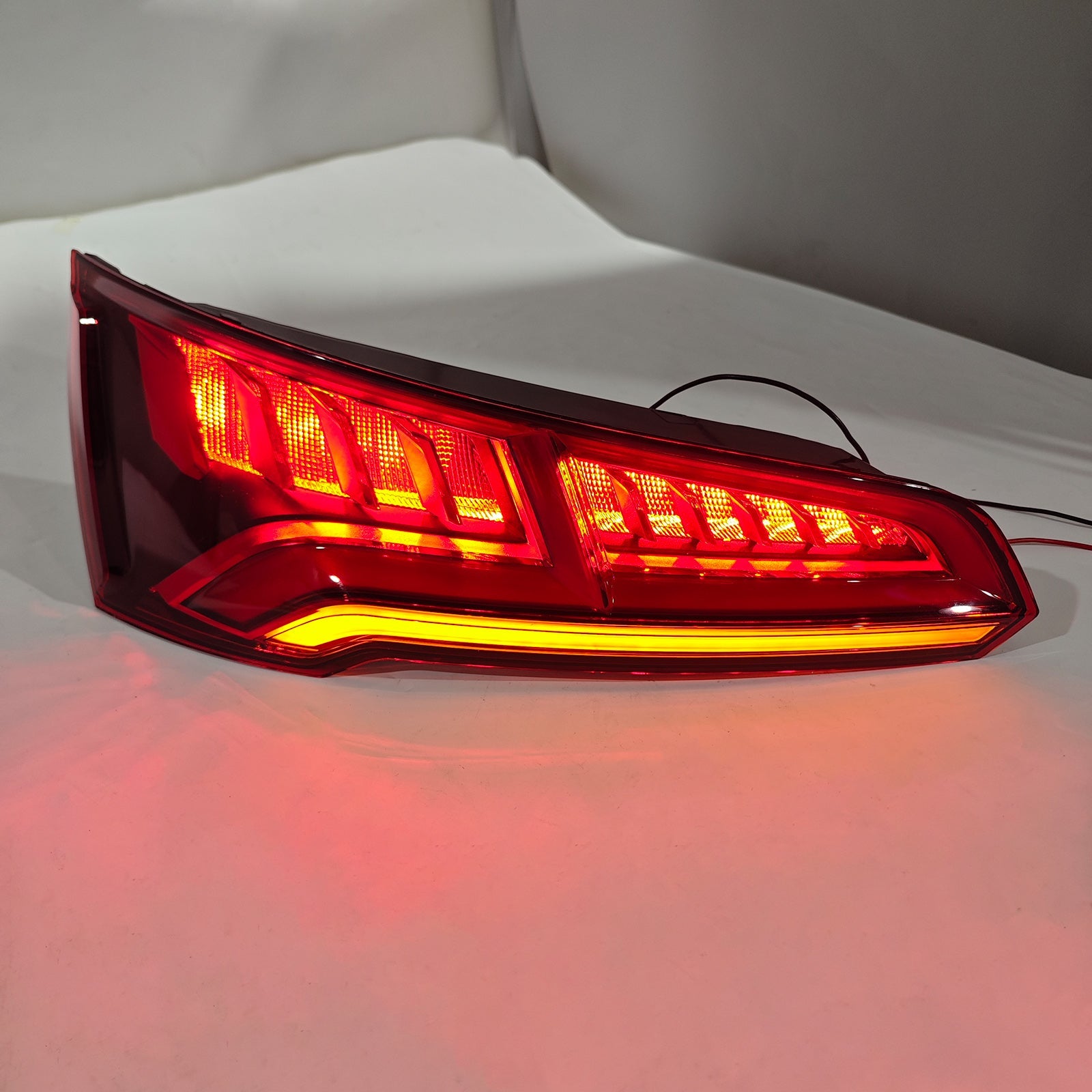 2017-2020 Audi Q5 MK2 PRE-FACELIFT Left+Right Rear Tail Light Lamp LED 5 PIN 80A945093B