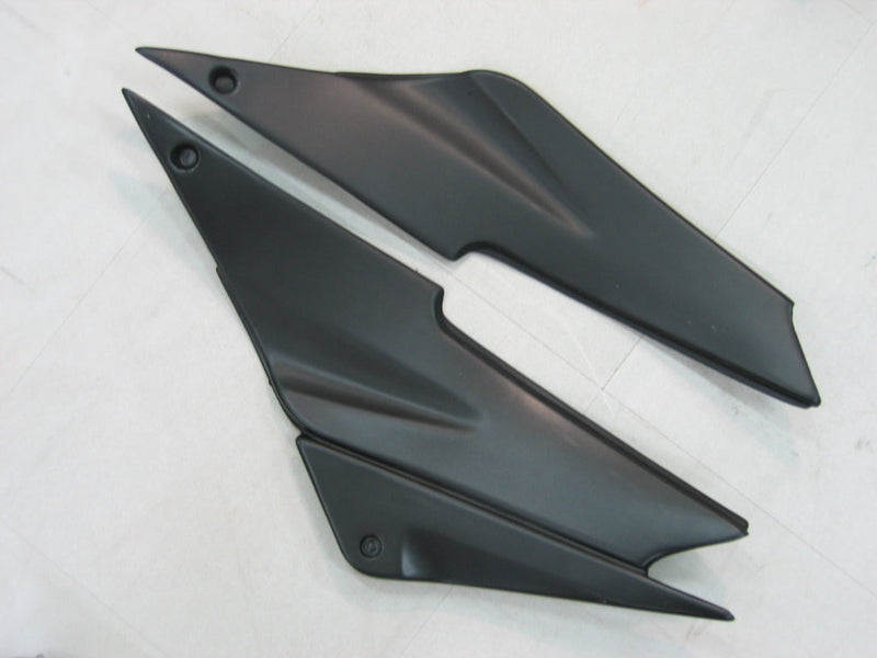 Fairings 2005-2006 Kawasaki ZX6R 636 فضي وأحمر لهب نينجا عام