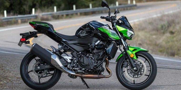 الهدايا المجمعة لكاواساكي Z400 2018-2020 عام