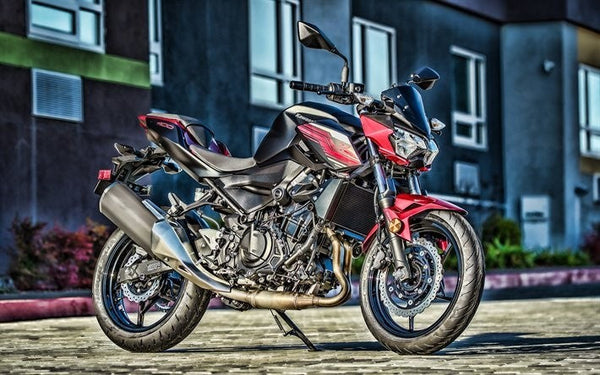 الهدايا المجمعة لكاواساكي Z400 2018-2020 عام